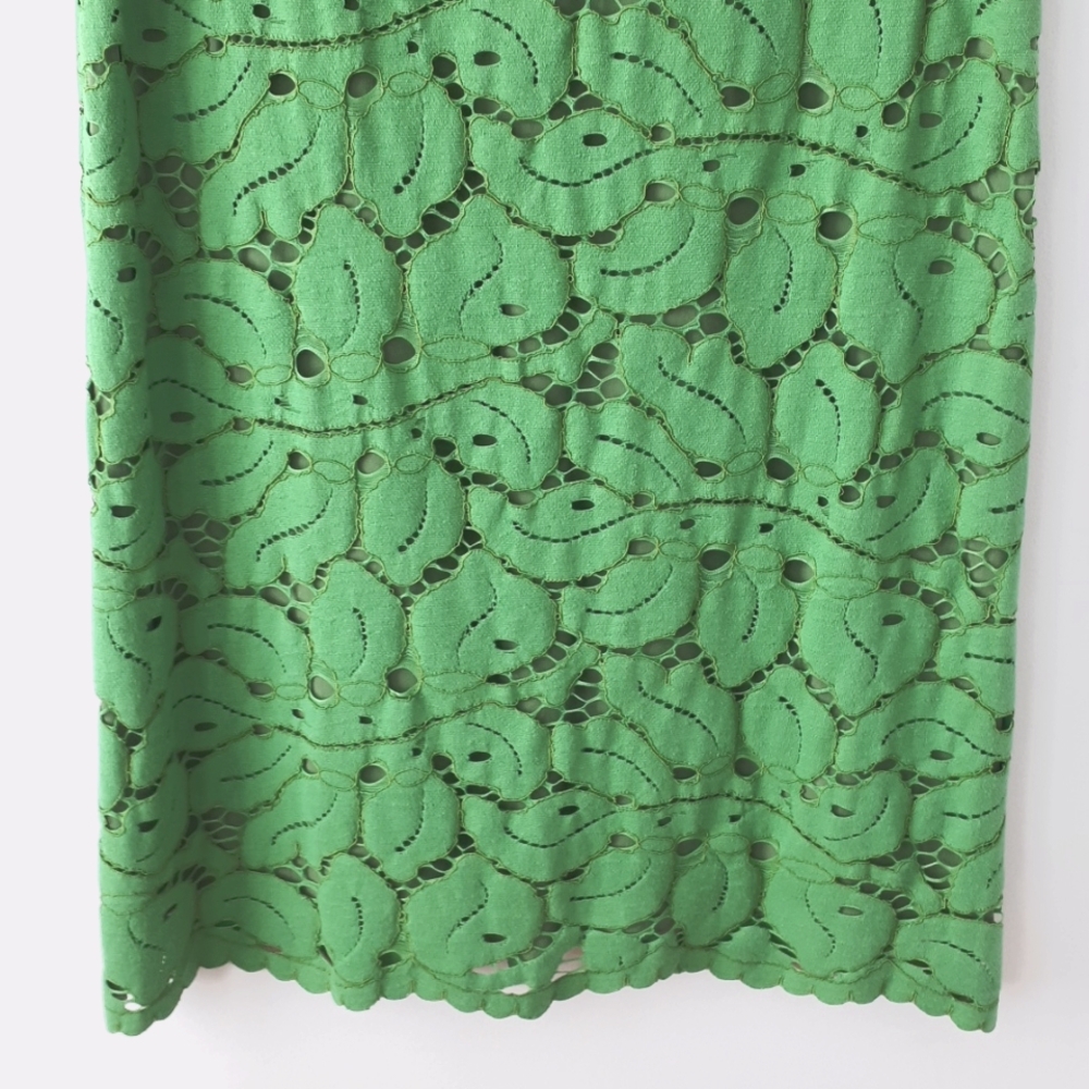 Fox's lace dress - Picture 5 of 6